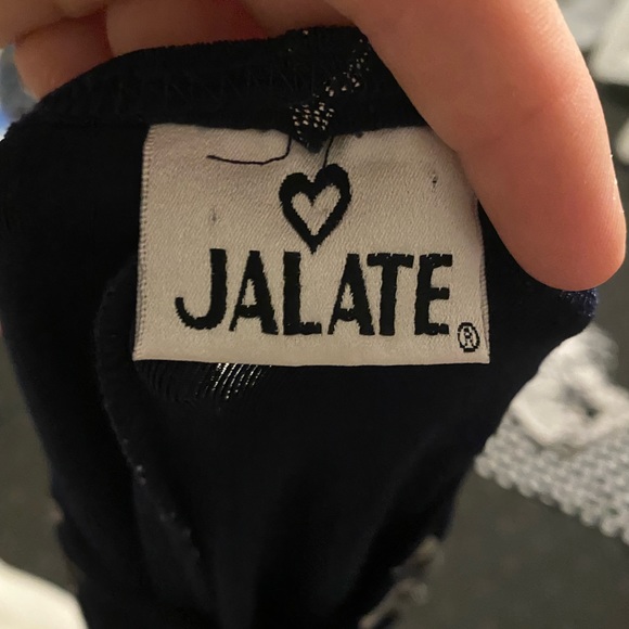 Jakata dress - Picture 2 of 3